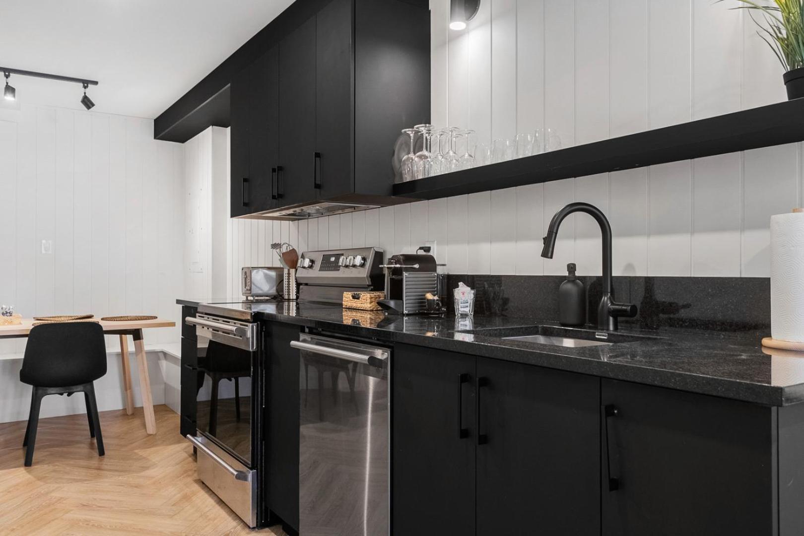 Les Appartements Du 300 Québec Exterior foto